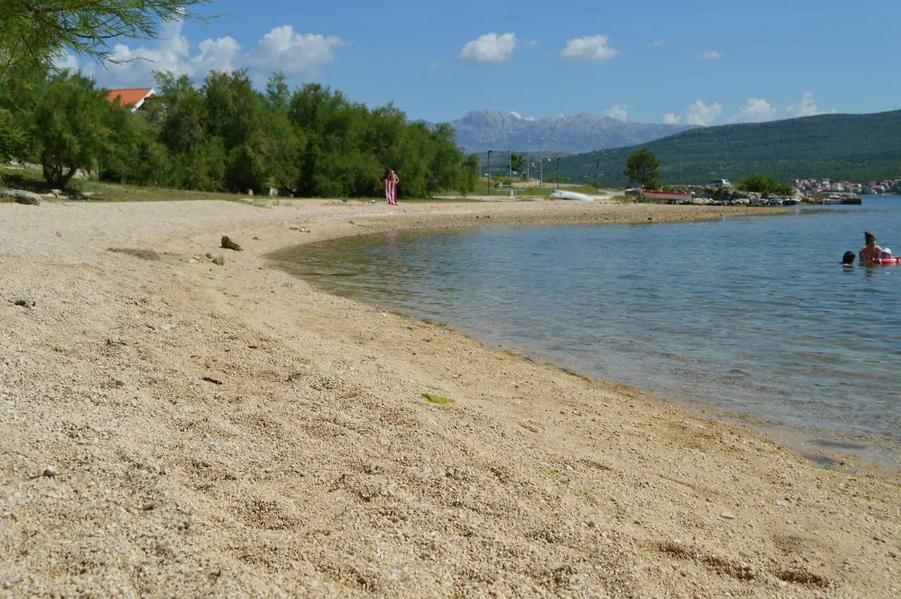 Apartman Lucija Apartment Pridraga
